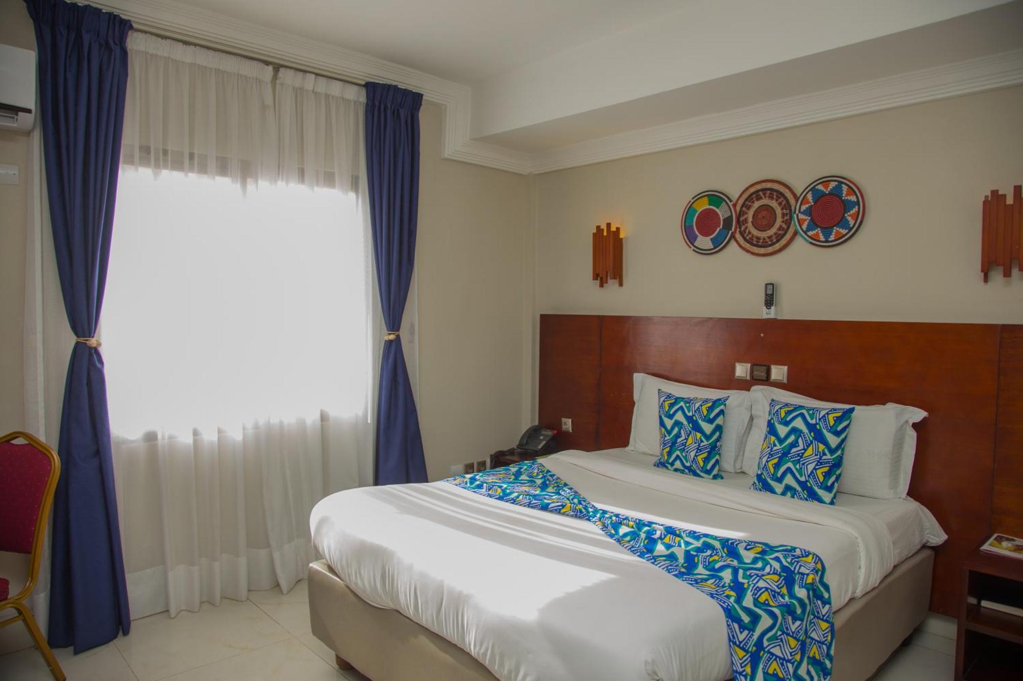 Hotel La Rose Blanche Αμπιτζάν Εξωτερικό φωτογραφία