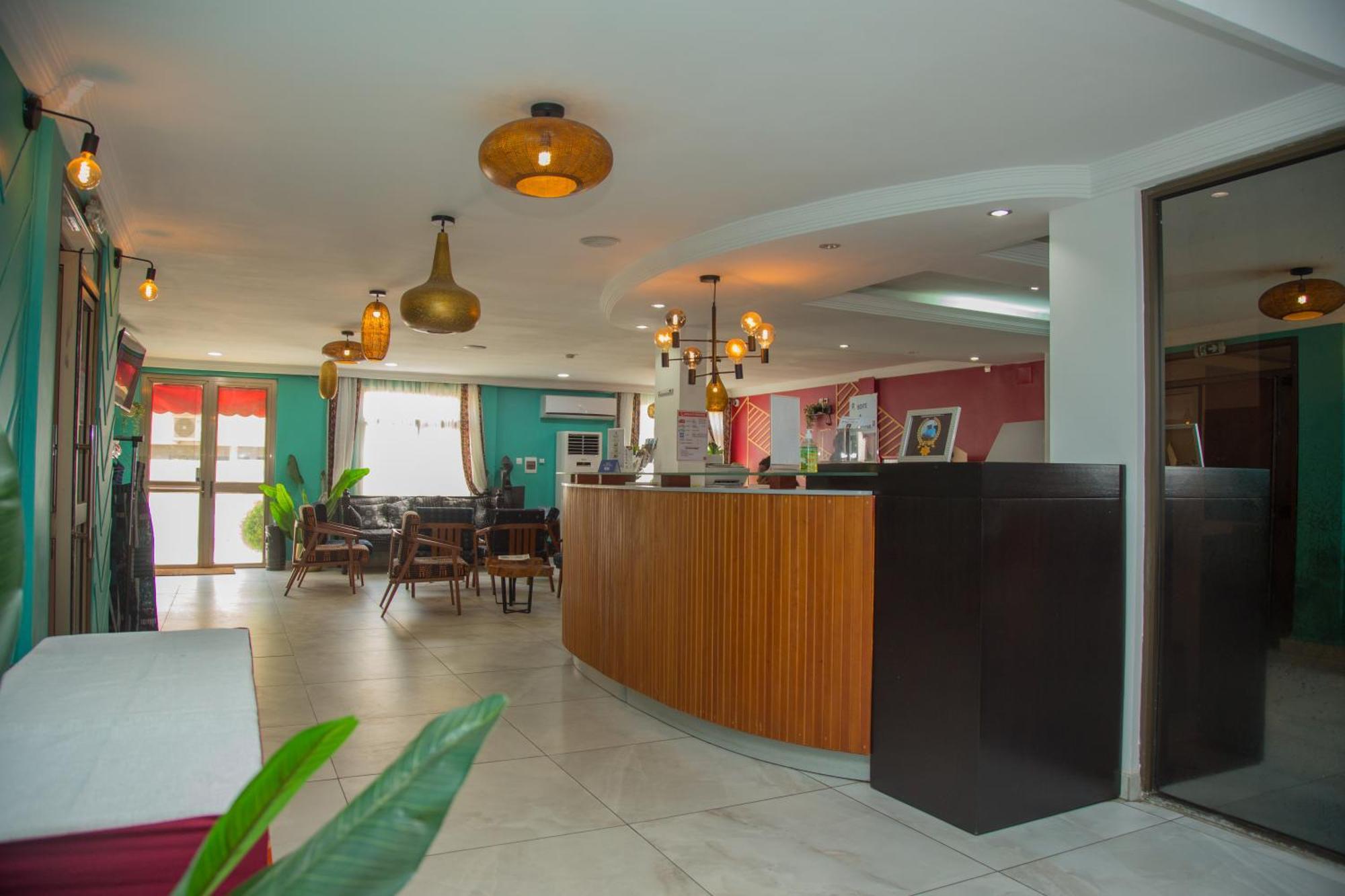 Hotel La Rose Blanche Αμπιτζάν Εξωτερικό φωτογραφία