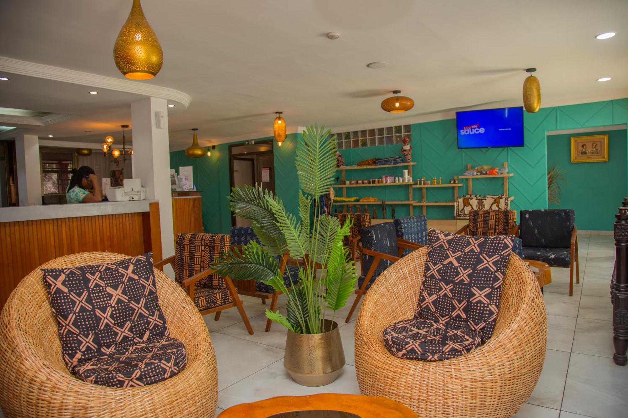 Hotel La Rose Blanche Αμπιτζάν Εξωτερικό φωτογραφία