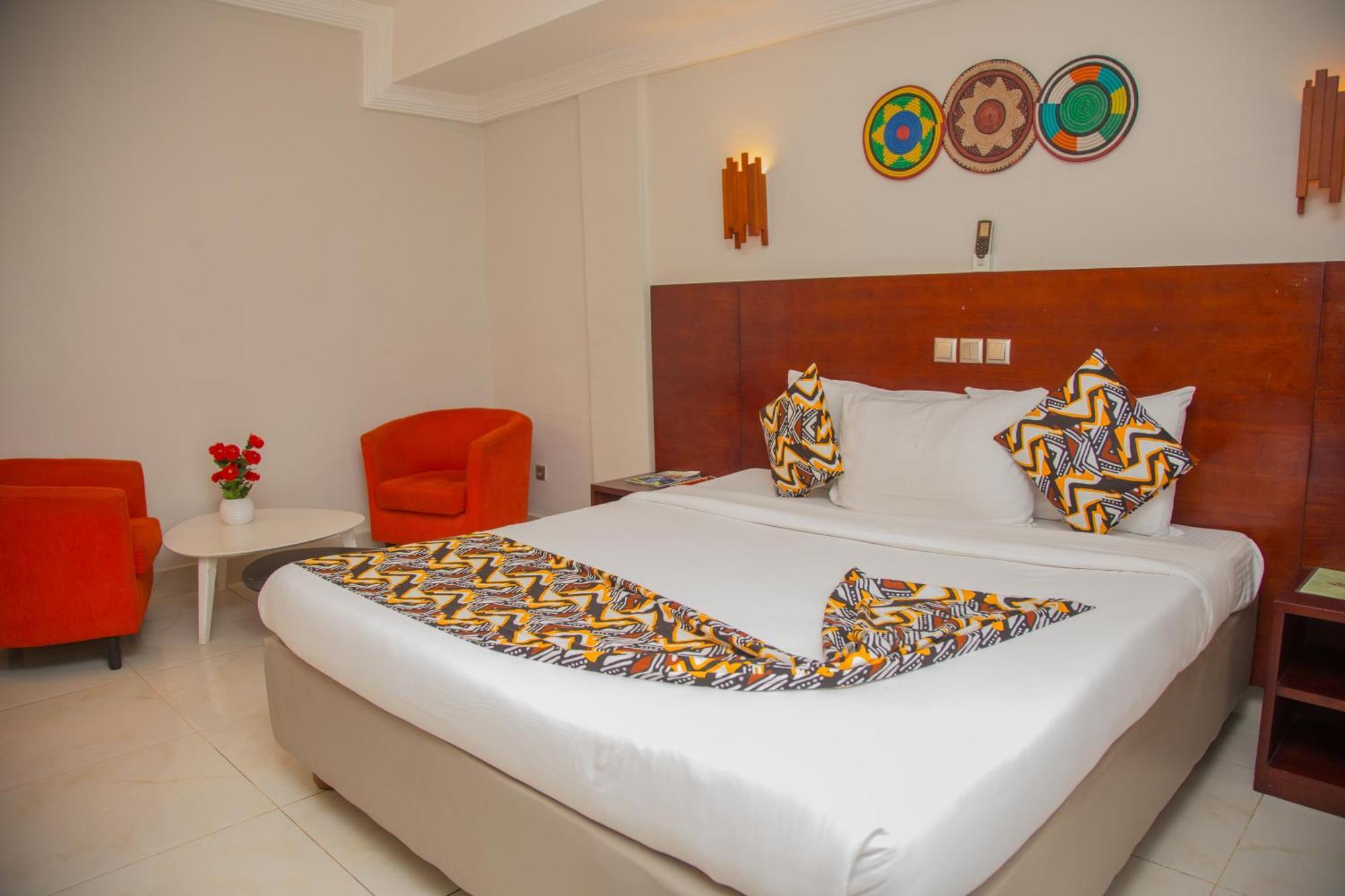 Hotel La Rose Blanche Αμπιτζάν Εξωτερικό φωτογραφία